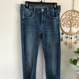 American Eagles Skinny Jeans Medium Wash